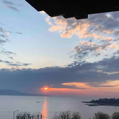 Daire Windmill With Sea View Misivri